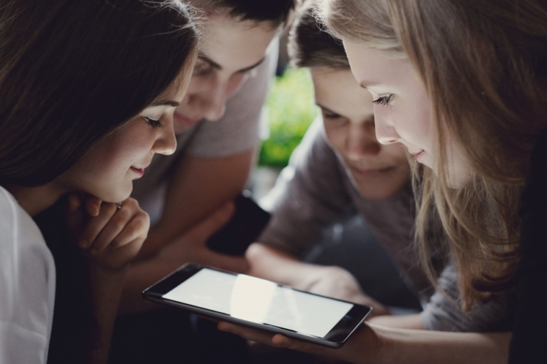 Jovenes y tecnología